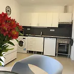Scirocco Madeira - Ocean View Apartment Machico (Madeira)