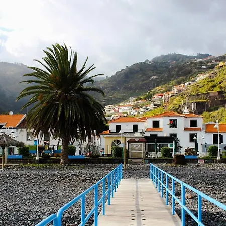 Scirocco Madeira - Ocean View 아파트