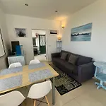 Scirocco Madeira - Ocean View 아파트 *