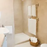 Scirocco Madeira - Ocean View 아파트