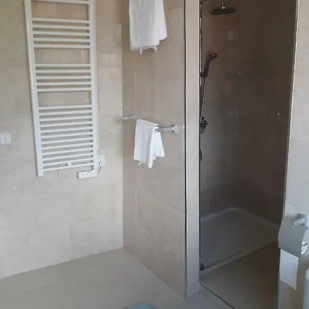 Scirocco Madeira - Ocean View Апартаменты *