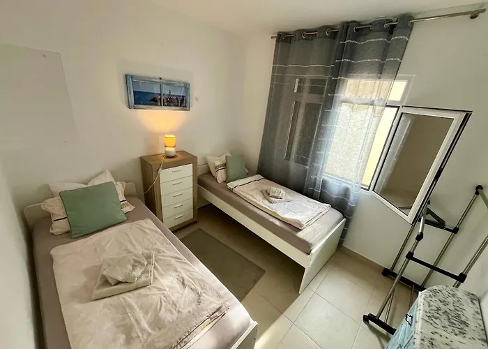 Scirocco Madeira - Ocean View Machico (Madeira)